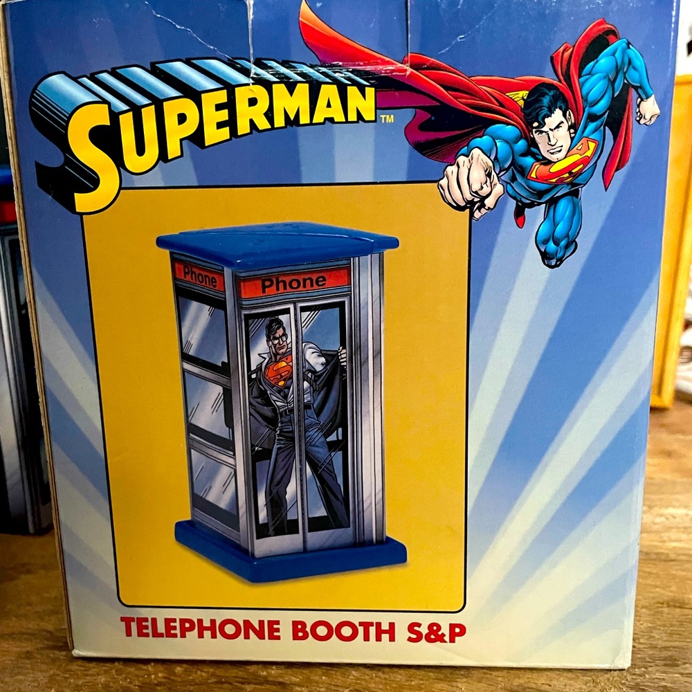 Superman Telephone Booth Salt and Pepper Shaker.